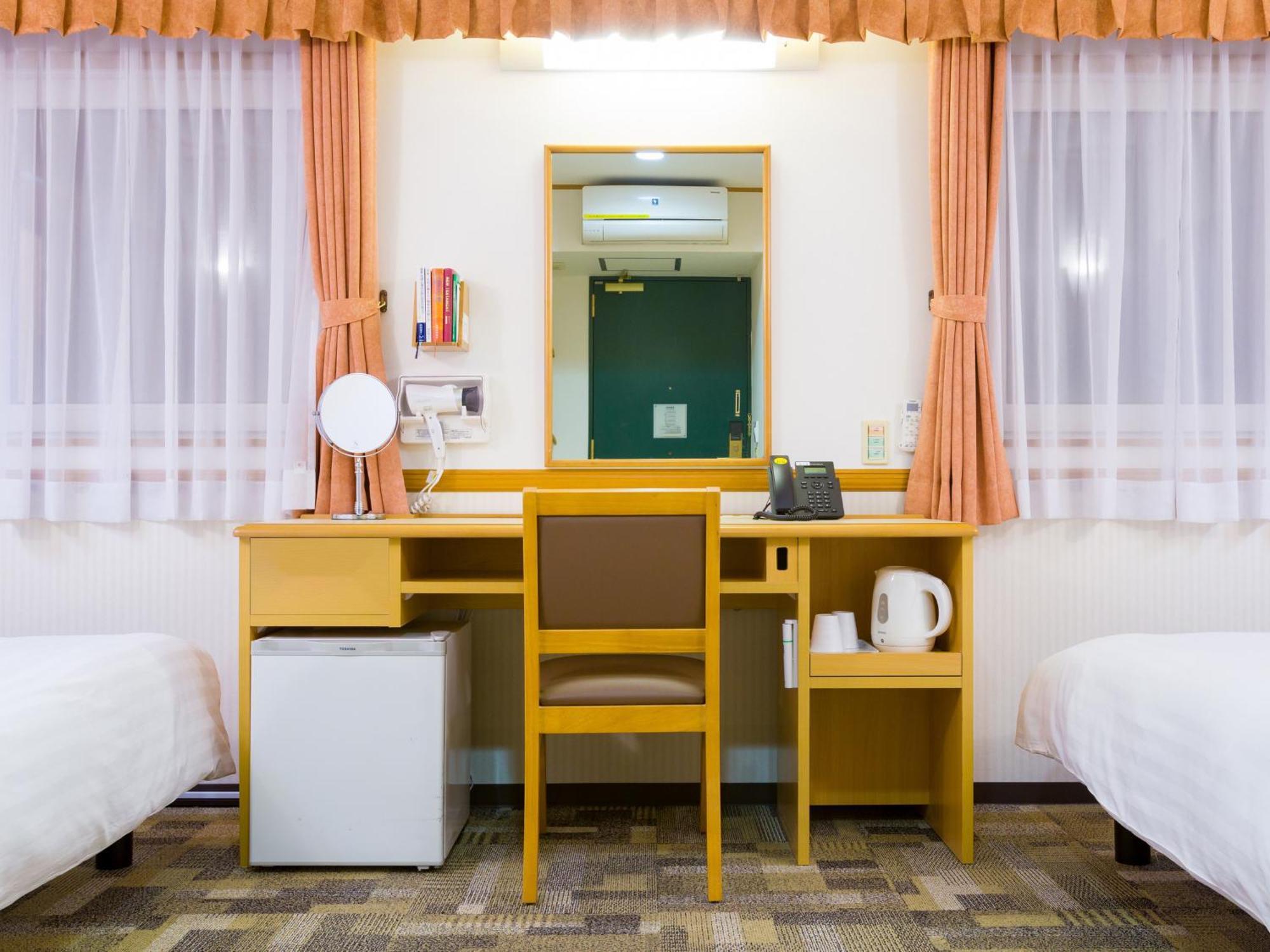 Toyoko Inn Yonago Ekimae Экстерьер фото