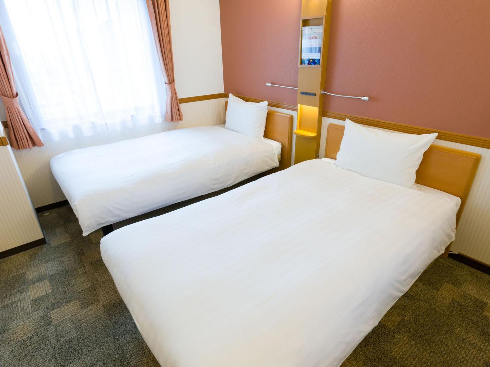 Toyoko Inn Yonago Ekimae Экстерьер фото
